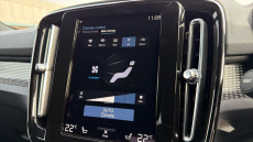 Volvo Xc40 2.0 B4P R DESIGN Pro 5dr AWD Auto Petrol Estate